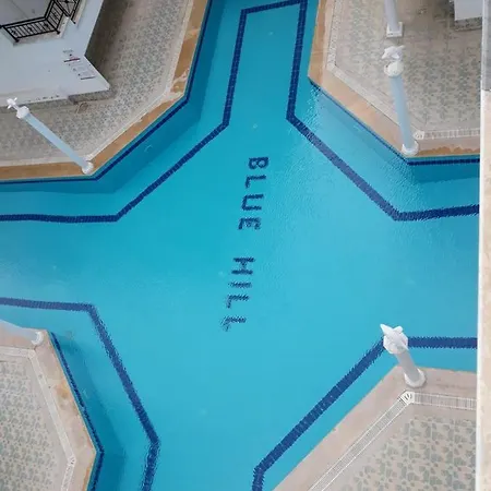 Blue Hill 公寓 *